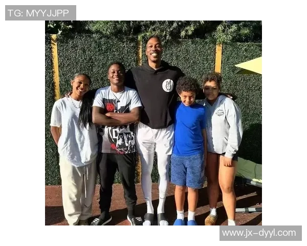 足球球星泰尼究竟是谁的儿子 揭开其家庭背景与父亲的传奇故事